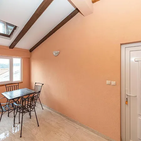 Awesome In With Kitchen * Севид
